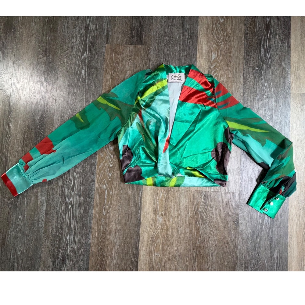 Cutely Covered Crop Top Womens Green Abstract Floral Satin Twist Long Sleeve
